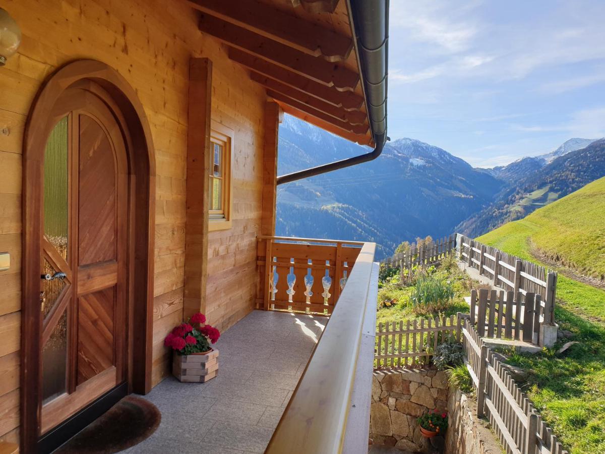 Ferienwohnung Maiernhof Bauernhof Ultental ซาน พานคราซิโอ ดิอุลติโม ภายนอก รูปภาพ